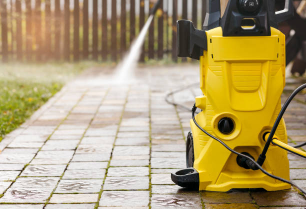 Best Window and Screen Pressure Cleaning in Mantua, VA